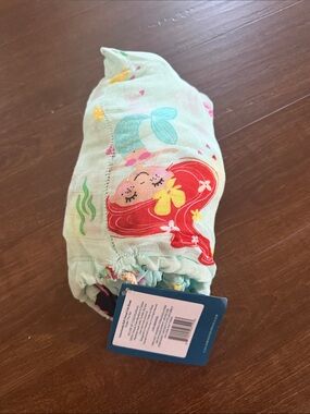 Children's Light Aqua Mermaid Bed Sheet - Playful Red Hair Print